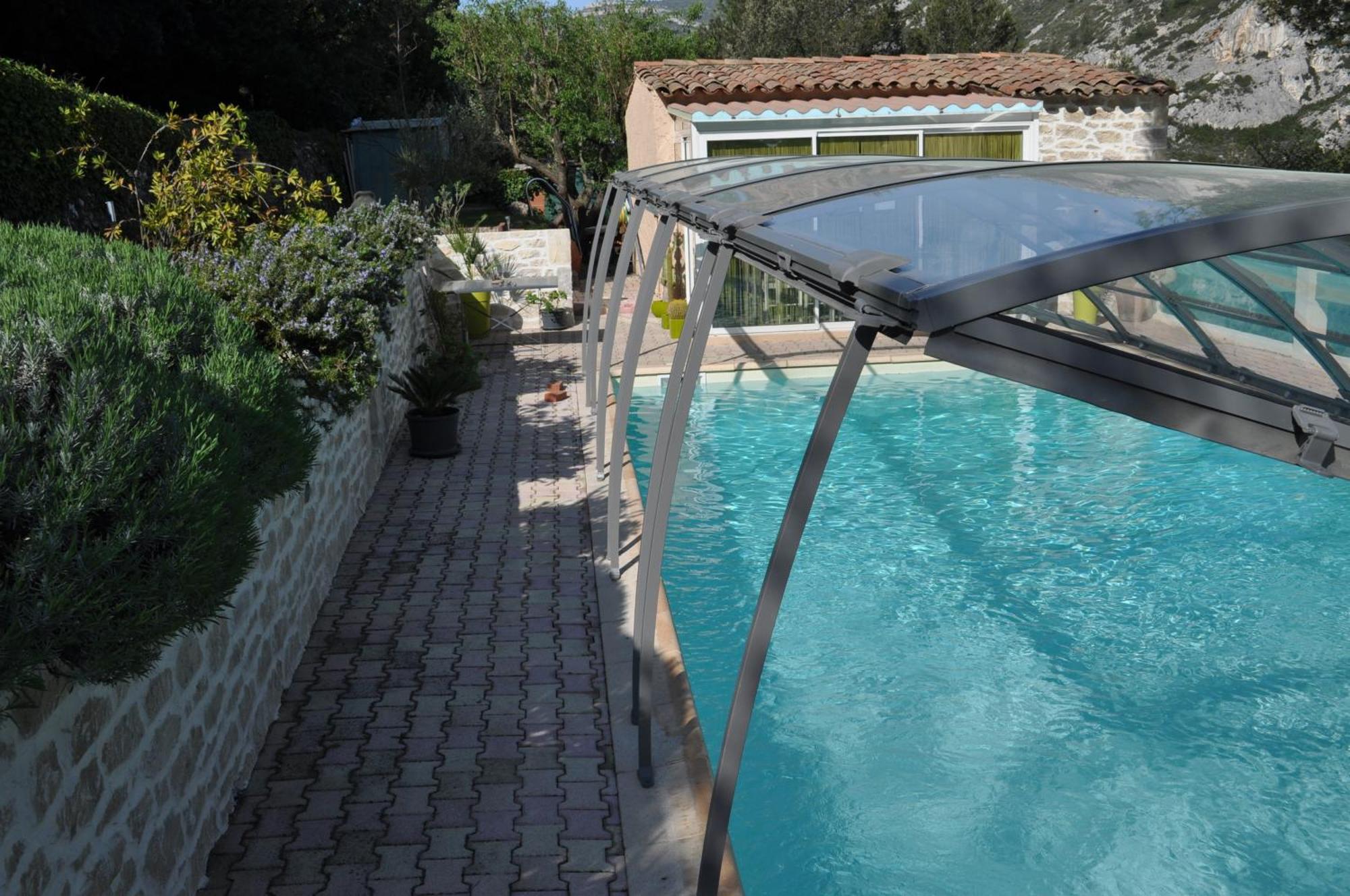 Lou Pin Dou Papet Bed & Breakfast Roquevaire ภายนอก รูปภาพ